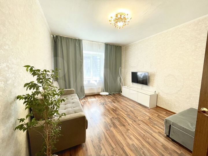 1-к. квартира, 43 м², 5/10 эт.