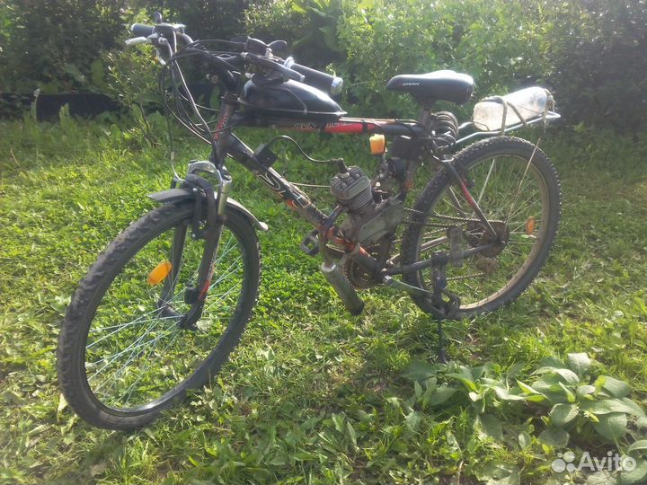 Мопед (велосипед с двигателем)