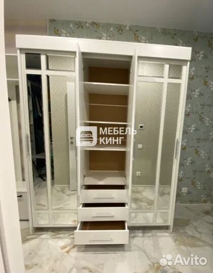 Шкаф новый
