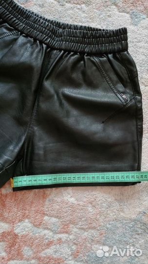 Шорты кожаные женские