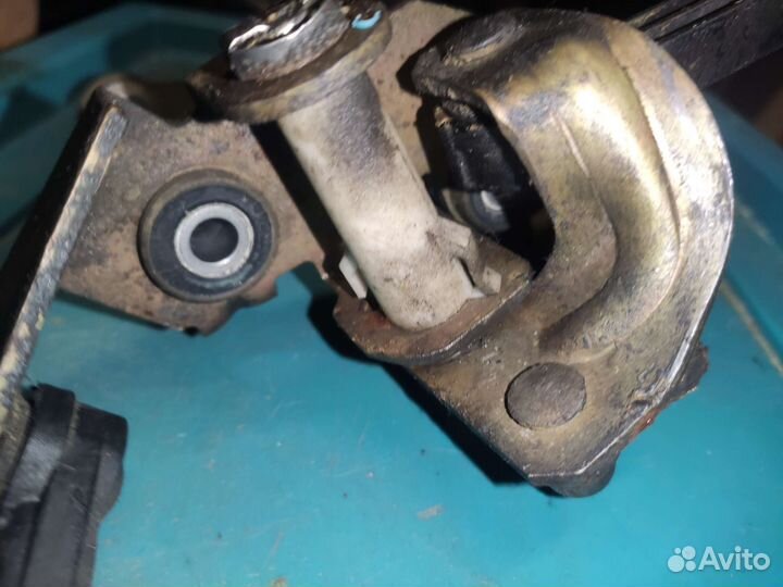 Кулиса выборка передач VW Golf 4 1.4 1.6 МКПП 02К