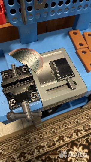 Игрушка для мальчиков