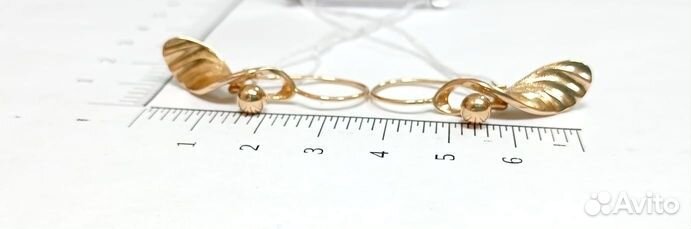 Золотые серьги