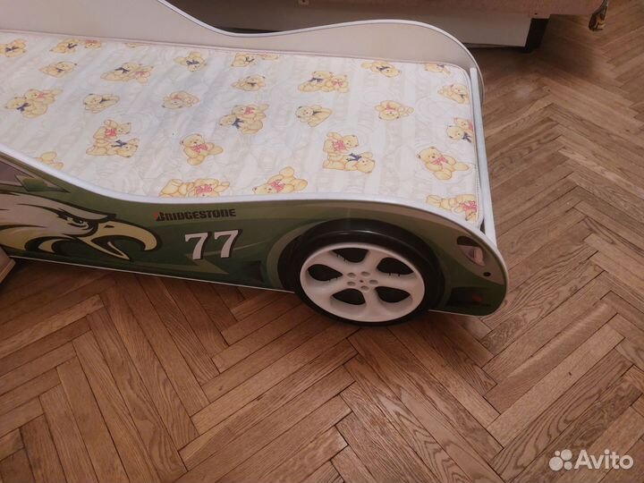 Кровать машина для мальчика бу