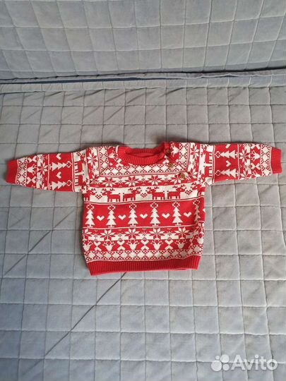 Свитер с оленями Mothercare