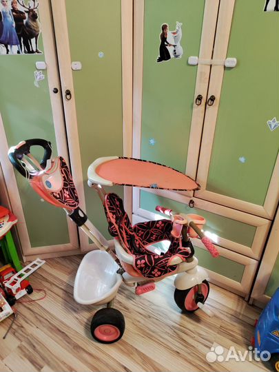 Трехколесный велосипед с родительской ручкой