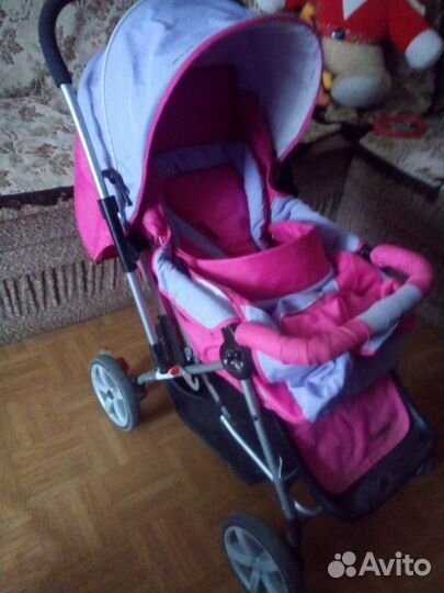 Продам прогулочную коляску
