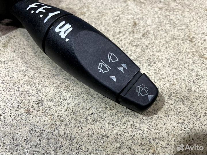 Переключатель стеклоочистителей Ford Focus I