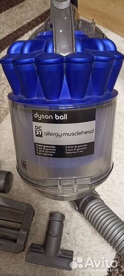 Пылесос Dyson DS37