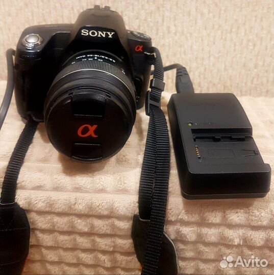 Цифровая зеркальная фотокамера sony