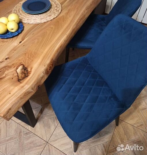 Мягкий стул со спинкой