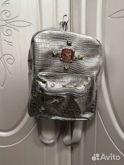 Рюкзаки новые