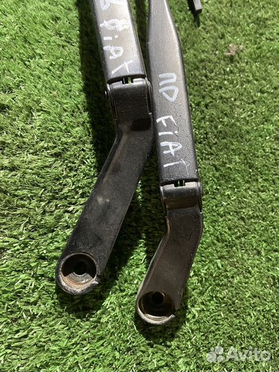 Трапеция дворников фиат типо 160 с дефектом