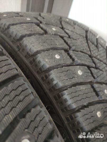 Delinte Winter WD42 235/45 R18 98T