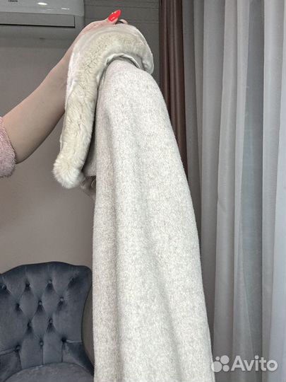 Пальто зимнее Снежная королева с натуральным мехом