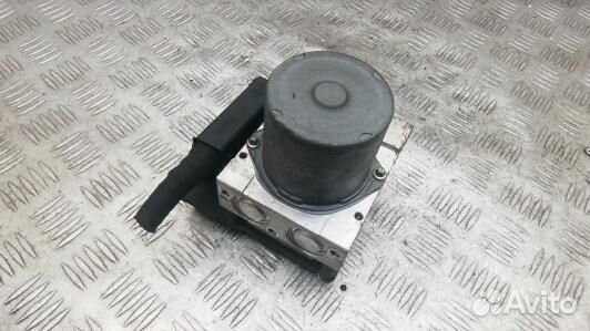 Блок ABS BMW 5 E60/E61 (4MB02KW01)