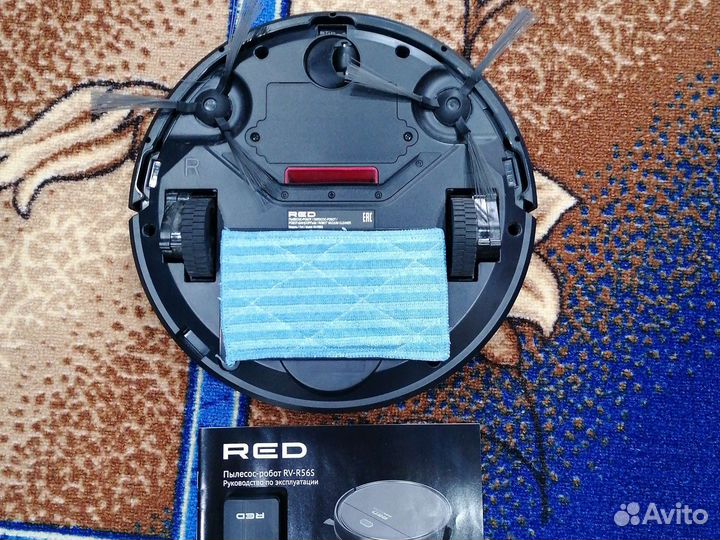 Робот пылесос