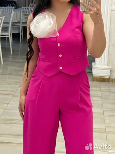 Брючный костюм