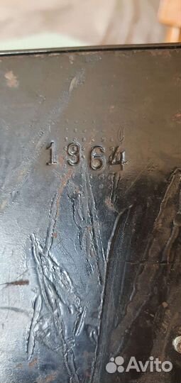 Старинный телефон