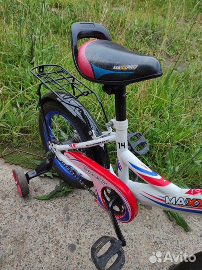 Детский велосипед 4-х колёсный