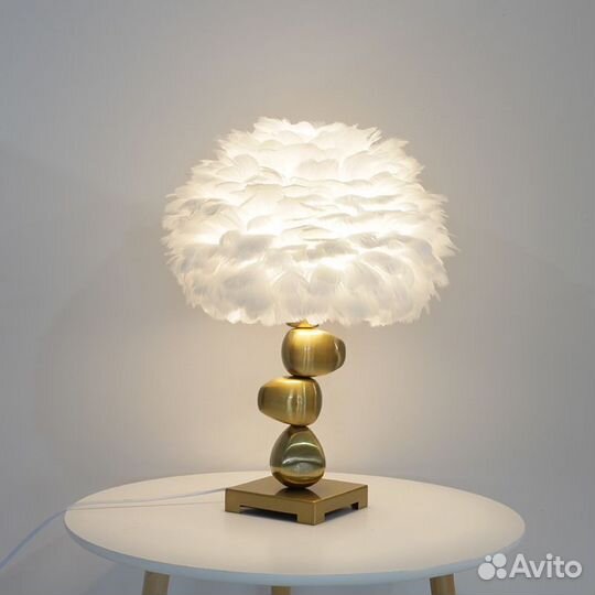 Лампа настольная