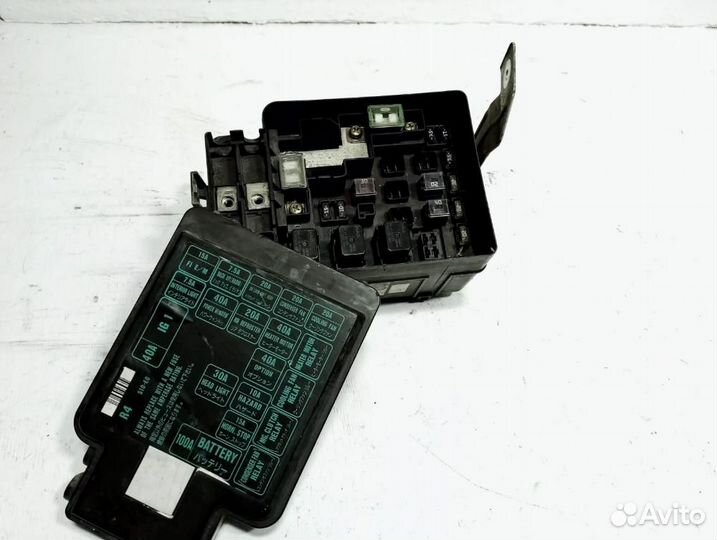 Блок предохранителей Honda CR-V