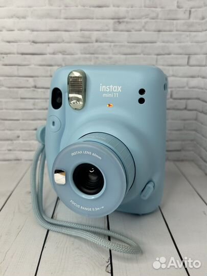 Фотоаппарат instax mini 11 голубой с чехлом