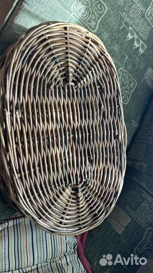 Лежанка для животных плетеная