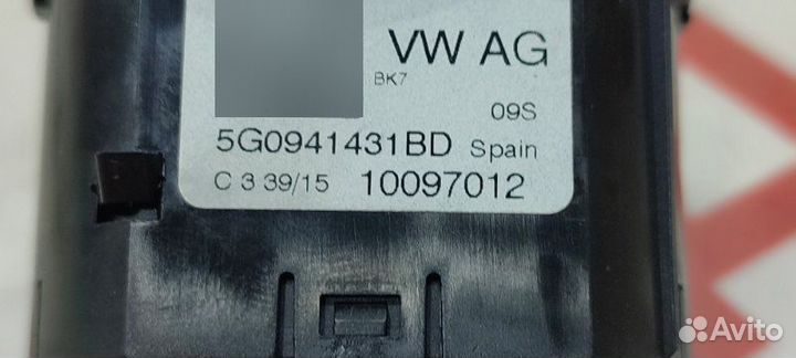 Блок управления светом Volkswagen Golf Alltrack