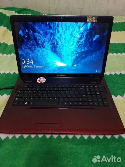 Ноутбук samsung R780,17,3-диагональ