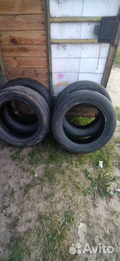 Bridgestone Dueler H/P 215/60 R17