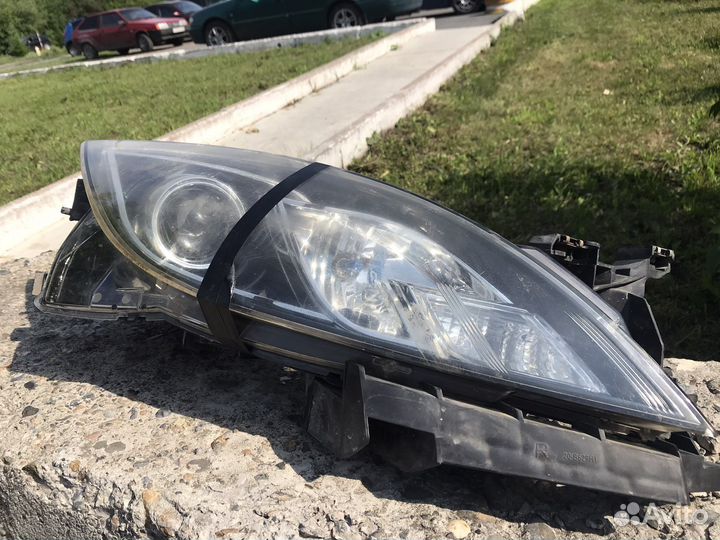 Продам фару mazda6