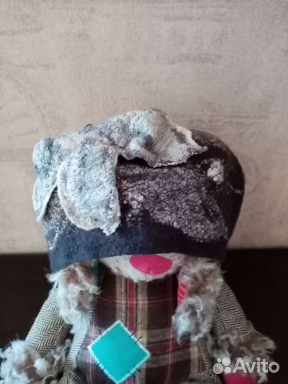 Продам дизайнерский берет ручной работы