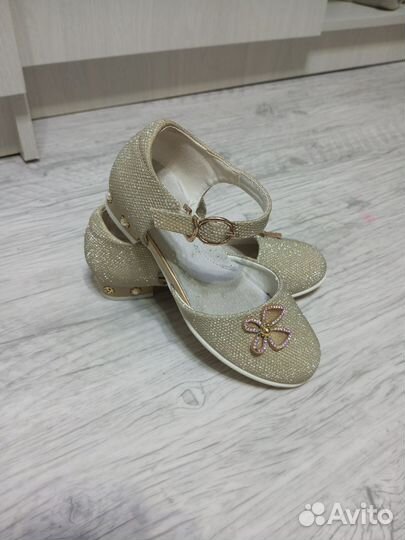 Туфли для девочки 29 размер