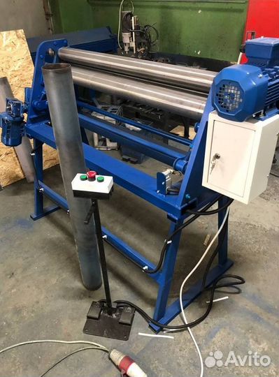 Вальцовочный станок(прокат листового металла)