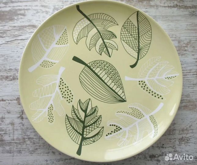 Фарфоровые большие блюда