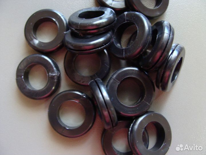 Изоляционная втулка 14х6 15 штук