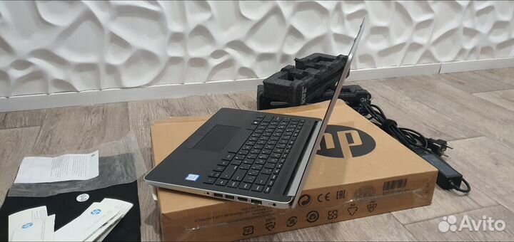 Ноутбук Hp IPS FullHD (i3-7100U/8DDR4/SSD.M.2)