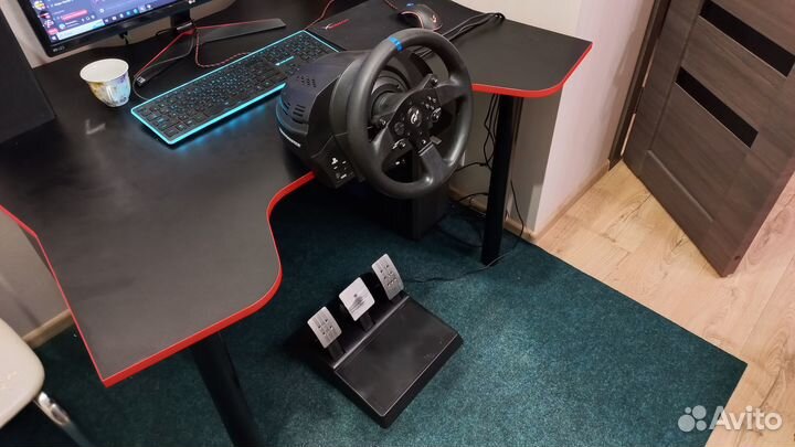 Руль игровой для симрейсинга thrustmaster T300