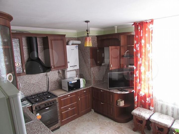 2-к. квартира, 58 м², 1/5 эт.