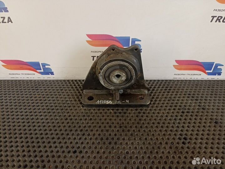 500357202 Кронштейн торсиона кабины правый