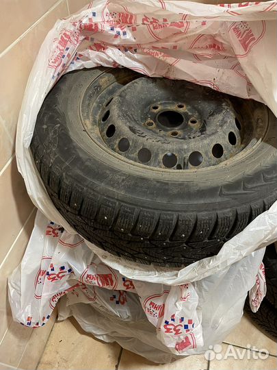 Колеса с Nokian Tyres Hakkapeliitta 7 215/65 R16