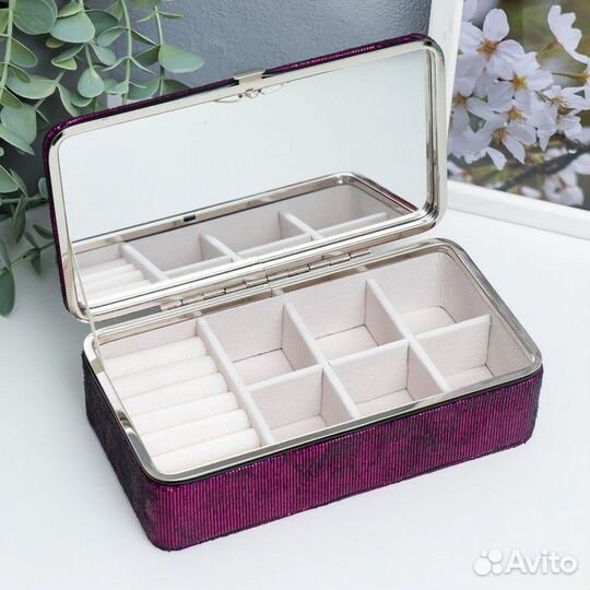 Шкатулка кожзам для украшений 'Мелкие квадратики