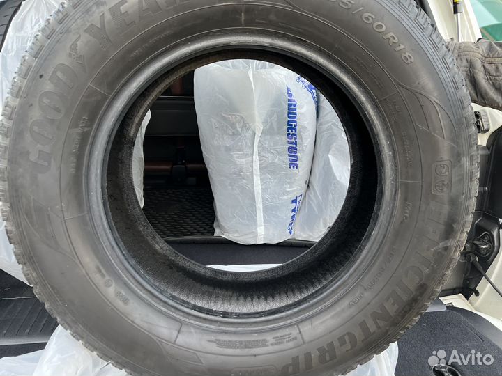 Goodyear EfficientGrip 285/60 R18 116V