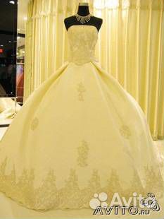 Продам новое свадебное платье новое