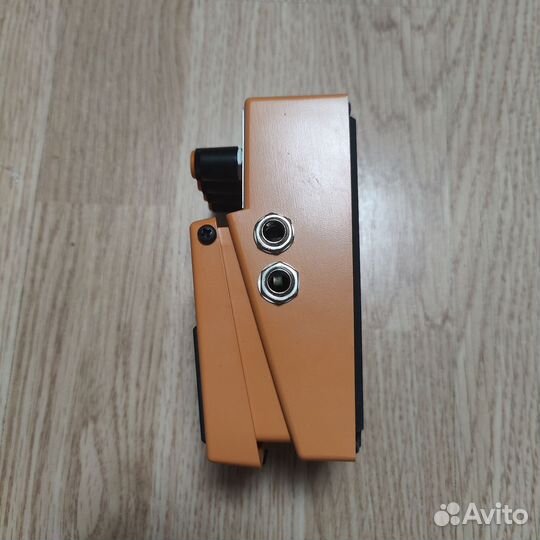 Гитарная педаль Boss-DS2