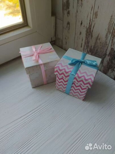 Подарочные коробки