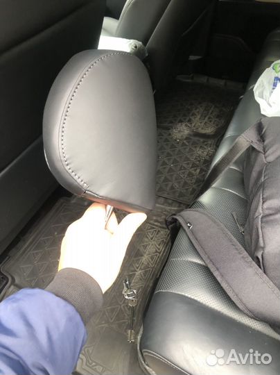 Подголовник toyota land cruiser 200