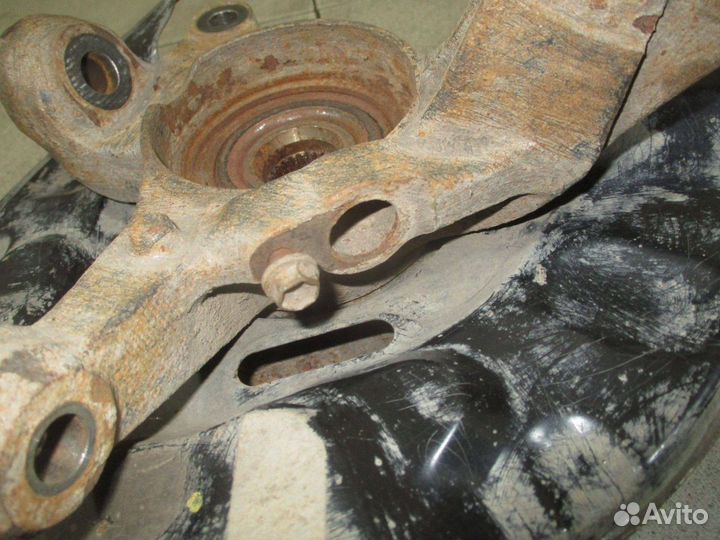 Кулак поворотный П/П Toyota Corolla (E120)