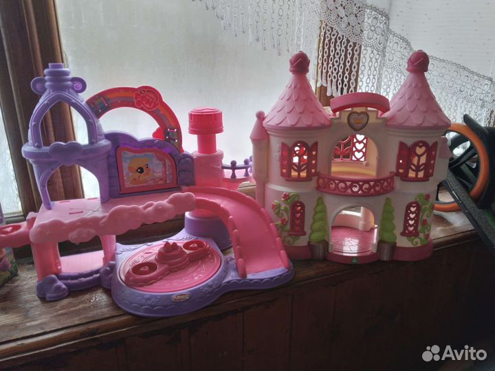 Игрушка Замок